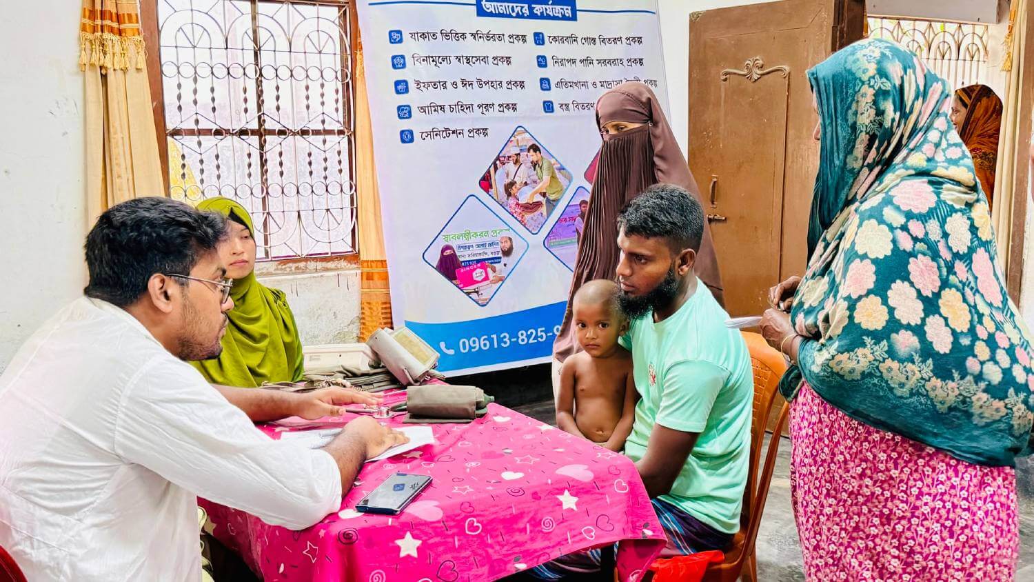 মানবতার সেবায় নোভা ফাউন্ডেশন: ধারাবাহিকতায় আরও একটি সফল দিন