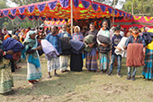 শীতার্তদের মাঝে শীতবস্ত্র বিতরণ -  ভেলাজান, ঠাকুরগাঁও